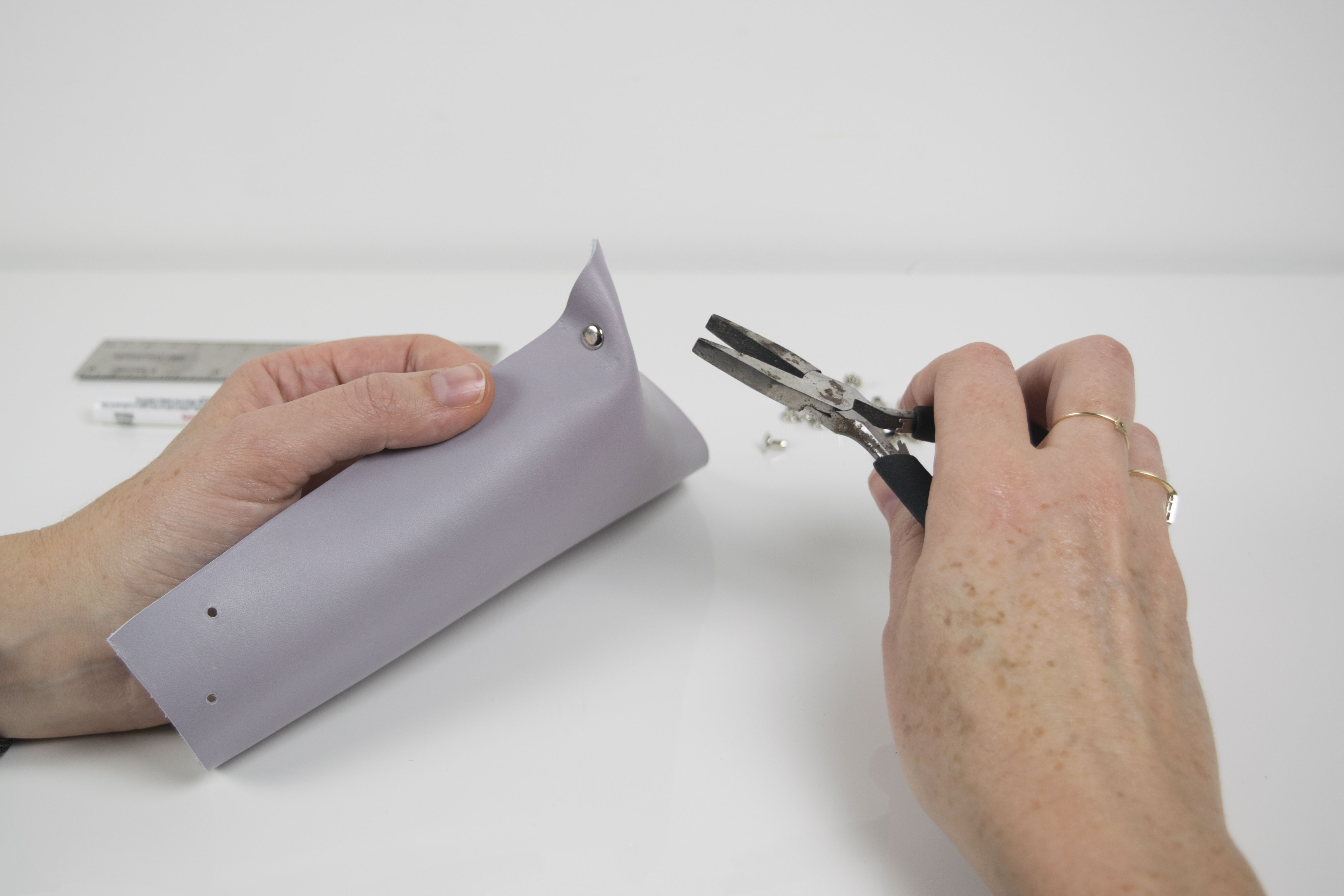 gift-guide-leather-catchall-step-4